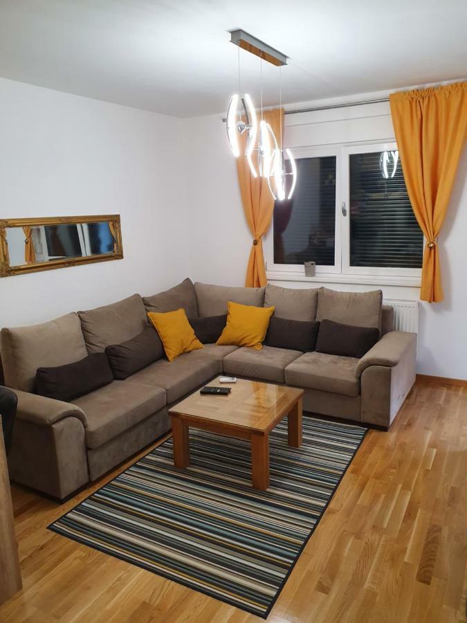 Apartman Lux Doboj Exterior foto