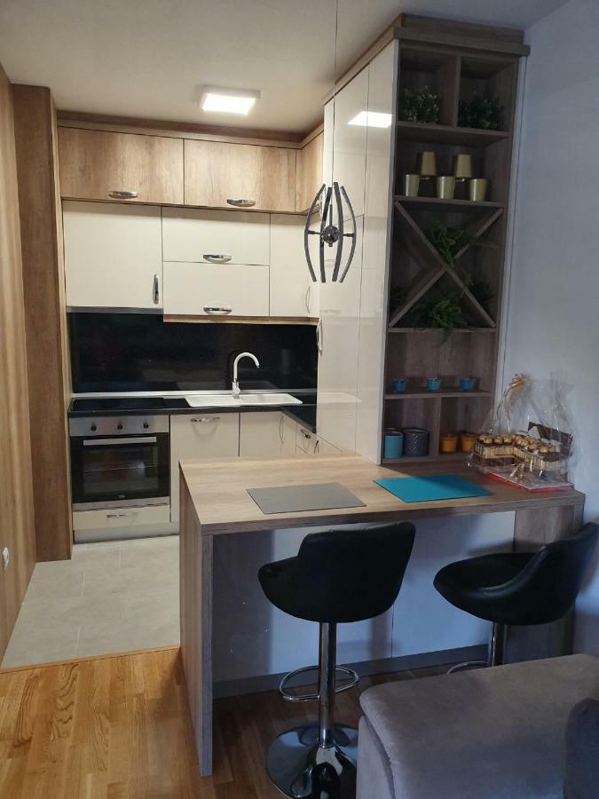 Apartman Lux Doboj Exterior foto